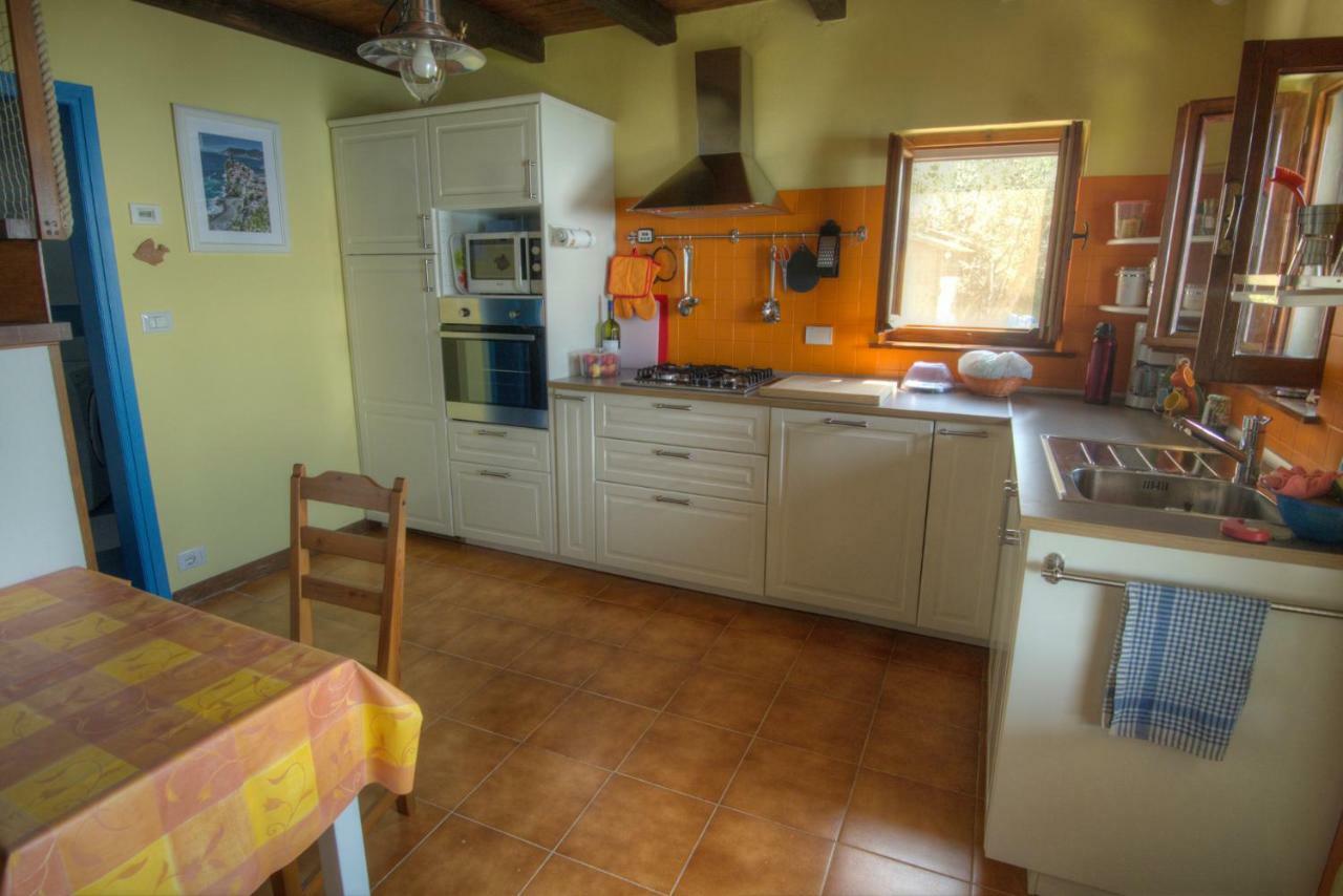 Il Sole Di Valletonda Holiday House Corniglia Luaran gambar